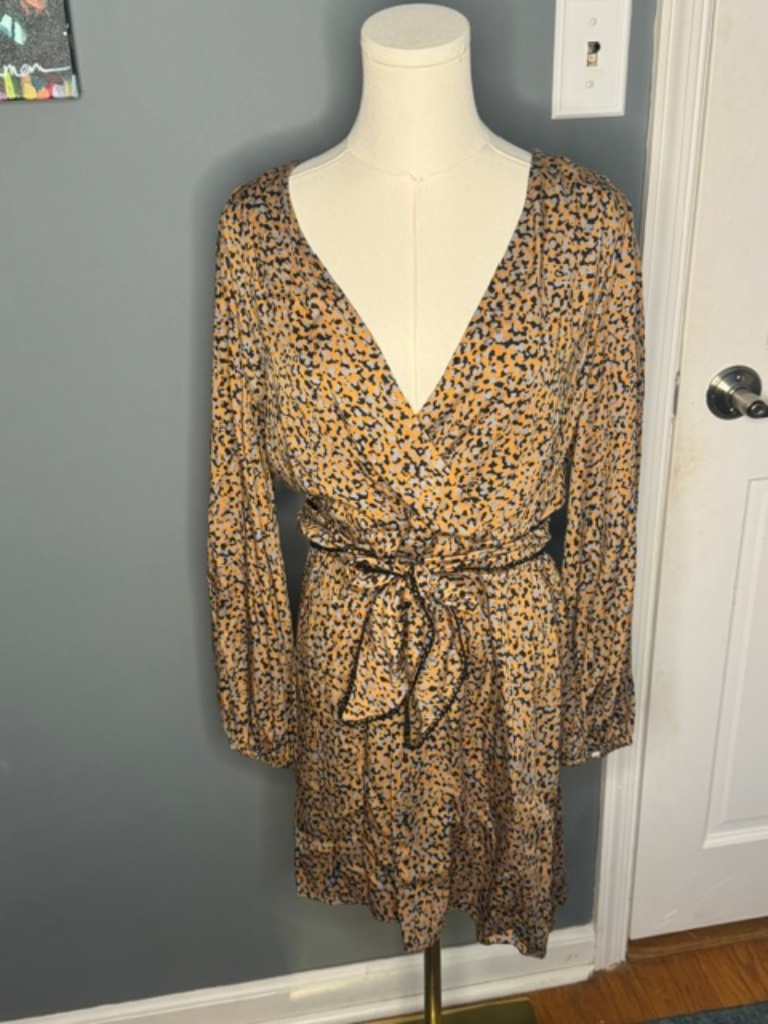 Greylin Nwt Leopard Print Wrap Dress
